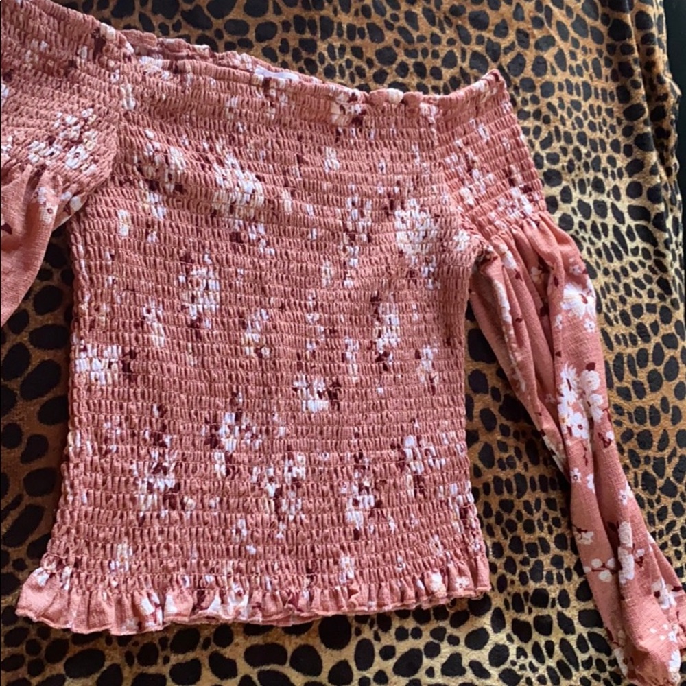 Top - Picture 2 of 4